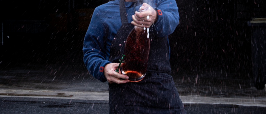 København Champagnesmaking og Sabrering image 1