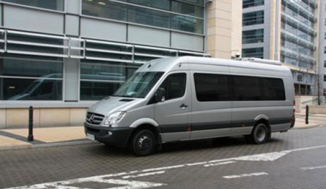 Flyplasstransport for pakkereiser (én vei)