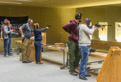 Berlin AK-47 Skyting image 5