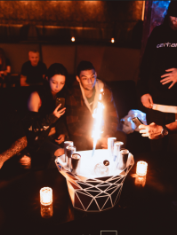 RnB-klubbkveld på Radost FX i Praha med flaskeservice Praha