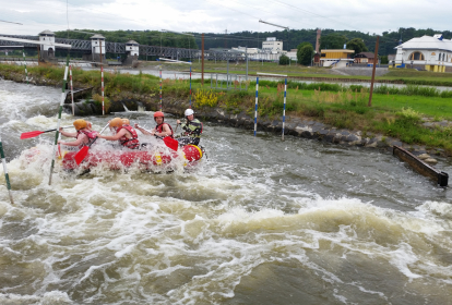 Praha White water rafting image 2