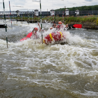 white-water-extreme-rafting-prague-5.jpg image 4