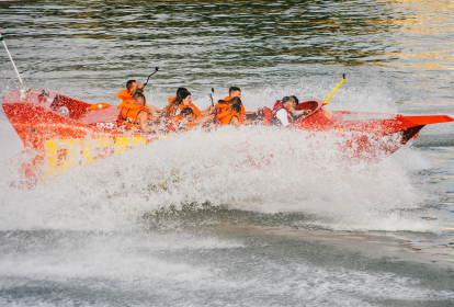 Budapest Speedbåt tur image 5