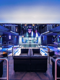 OX Club med bord- og flaskeservice på Silver Zone i Praha Praha