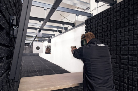 Budget Kalashnikov Shooting