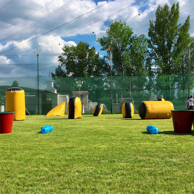 2orL3XWENkq2BvEuEjgiQt-giant-beer-pong-prague-4.jpg image 4