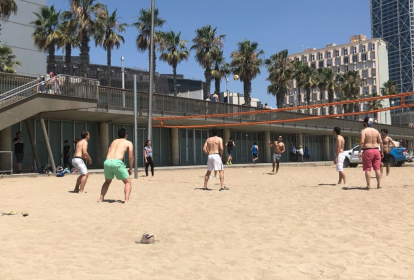 Barcelona Strandleker image 4