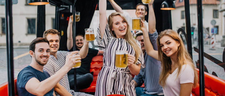 Praha Ølbuss image 1