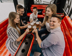 Praha Ølbuss image 3