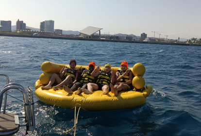 Barcelona Crazy Sofa image 1