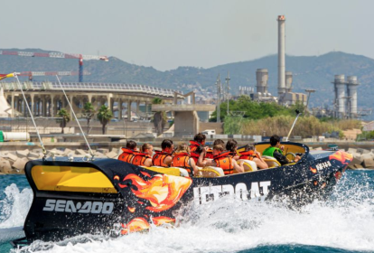 Barcelona Tur med Jetbåt image 4