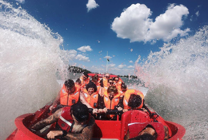 Budapest Speedbåt tur image 1