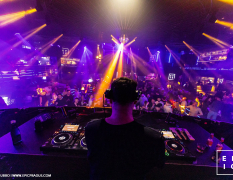Praha VIP Club med flaskeservice image 3