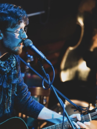 Middag med livemusikk - Irsk stil Praha